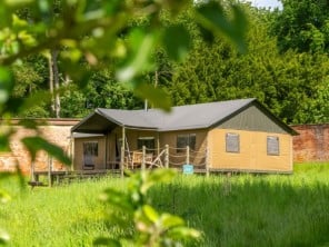 Safari Tent Glamping in Exton Park near Rutland Water
